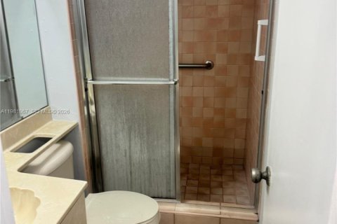 Copropriété à vendre à Tamarac, Floride: 2 chambres, 88.26 m2 № 2050169 - photo 14