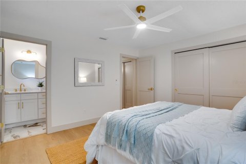 Villa ou maison à vendre à Saint Petersburg, Floride: 4 chambres, 156.73 m2 № 2425811 - photo 29