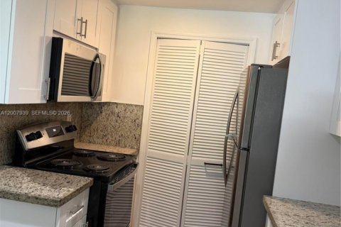 Appartement à louer à Doral, Floride: 3 chambres, 118.08 m2 № 2076617 - photo 5