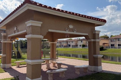 Appartement à louer à Doral, Floride: 3 chambres, 118.08 m2 № 2076617 - photo 18