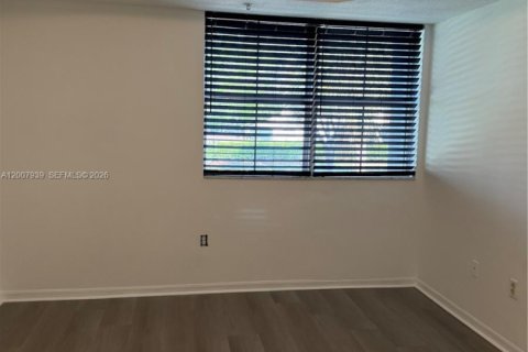 Appartement à louer à Doral, Floride: 3 chambres, 118.08 m2 № 2076617 - photo 15