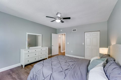 Copropriété à louer à Wellington, Floride: 2 chambres, 130.43 m2 № 2168907 - photo 16