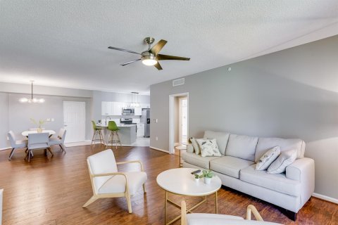 Copropriété à louer à Wellington, Floride: 2 chambres, 130.43 m2 № 2168907 - photo 8