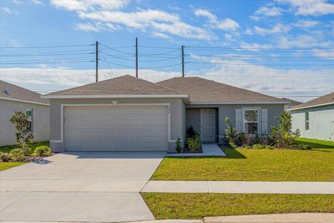 House in Haines City, Florida 3 bedrooms, 119.1 sq.m. № 2227033