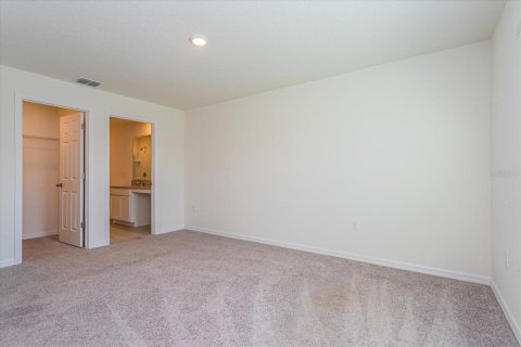House in Haines City, Florida 3 bedrooms, 119.1 sq.m. № 2227033 - photo 10