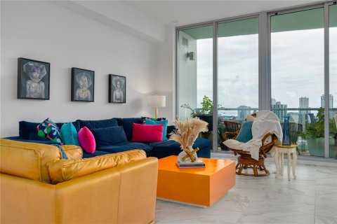 Copropriété à vendre à Saint Petersburg, Floride: 2 chambres, 162.86 m2 № 2291224 - photo 11