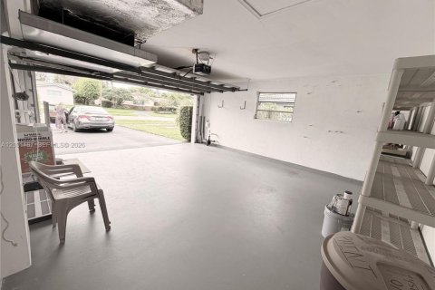 Снять в аренду виллу или дом в Холливуд, Флорида 4 спальни, 201.78м2, № 2065801 - фото 22