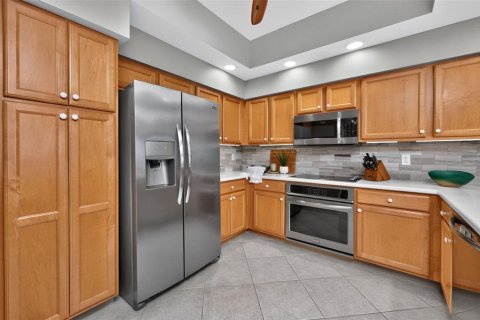 Condo in Punta Gorda, Florida, 3 bedrooms № 2347196 - photo 9