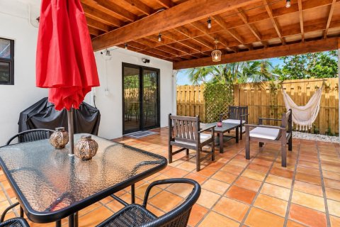 Villa ou maison à vendre à Fort Lauderdale, Floride: 3 chambres, 114.46 m2 № 2407654 - photo 24