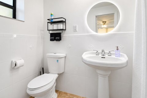 Villa ou maison à vendre à Fort Lauderdale, Floride: 3 chambres, 114.46 m2 № 2407654 - photo 16