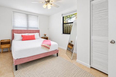 Villa ou maison à vendre à Fort Lauderdale, Floride: 3 chambres, 114.46 m2 № 2407654 - photo 13