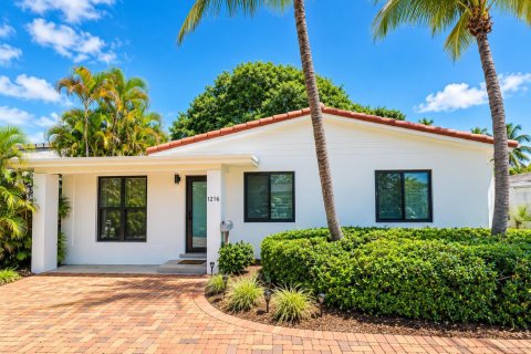 Villa ou maison à Fort Lauderdale, Floride 3 chambres, 114.46 m2 № 2407654