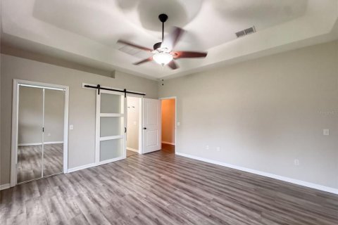 House in Lutz, Florida 3 bedrooms, 198.25 sq.m. № 2410031 - photo 11