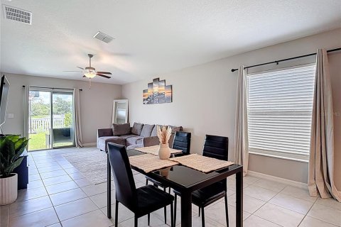 House in BELMONT in Sun City Center, Florida 3 bedrooms, 134.8 sq.m. № 1835306 - photo 14