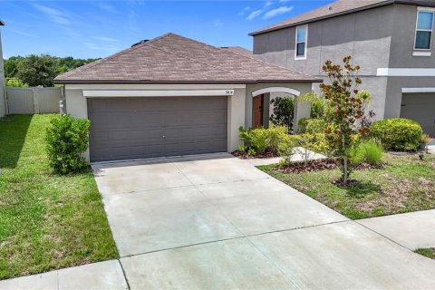 House in BELMONT in Sun City Center, Florida 3 bedrooms, 134.8 sq.m. № 1835306 - photo 1