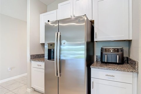 House in BELMONT in Sun City Center, Florida 3 bedrooms, 134.8 sq.m. № 1835306 - photo 9