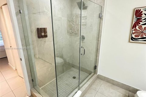 Снять в аренду кондоминиум в Дорал, Флорида 2 спальни, 94.76м2, № 1949279 - фото 9