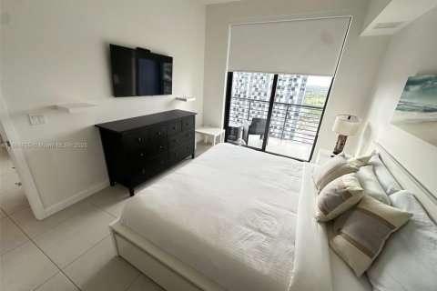 Снять в аренду кондоминиум в Дорал, Флорида 2 спальни, 94.76м2, № 1949279 - фото 7