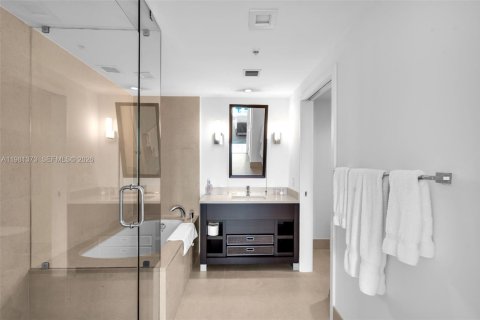 Купить кондоминиум в Майами-Бич, Флорида 3 спальни, 190.45м2, № 2043591 - фото 24