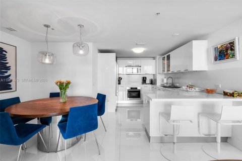 Купить кондоминиум в Майами-Бич, Флорида 3 спальни, 190.45м2, № 2043591 - фото 10