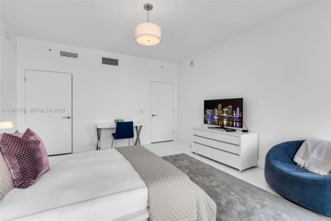 Купить кондоминиум в Майами-Бич, Флорида 3 спальни, 190.45м2, № 2043591 - фото 20