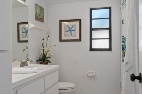 Condo in Palm Harbor, Florida, 2 bedrooms  № 2234601 - photo 21