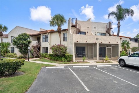 Condo in Palm Harbor, Florida, 2 bedrooms  № 2234601 - photo 2