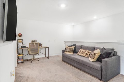 Townhouse in Kissimmee, Florida 4 bedrooms, 189.8 sq.m. № 2130563 - photo 25