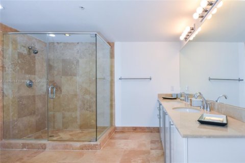 Condominio en venta en Aventura, Florida, 4 dormitorios, 303.79 m2 № 1938620 - foto 8