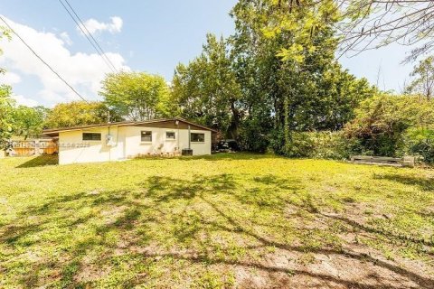 Villa ou maison à Miami, Floride 3 chambres, 119.57 m2 № 2018506