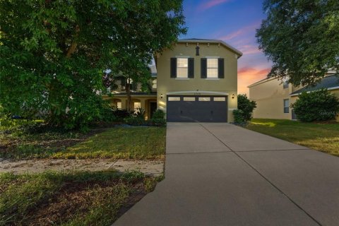 Casa en venta en Ocoee, Florida, 6 dormitorios, 326.46 m2 № 1848438 - foto 1