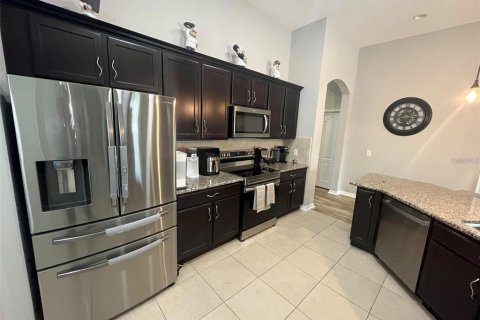 Villa ou maison à louer à Riverview, Floride: 4 chambres, 179.3 m2 № 2386202 - photo 8