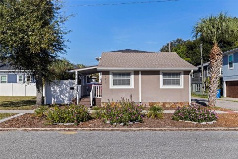 Casa en Saint Petersburg, Florida 2 dormitorios, 62.24 m2 № 2371015