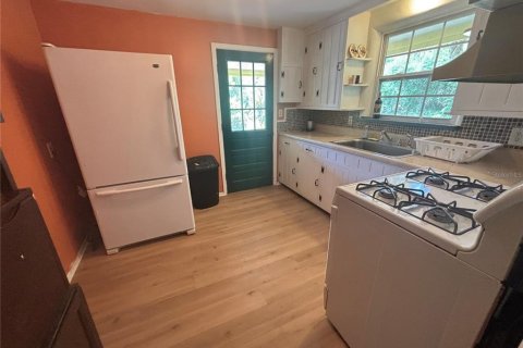 Casa en alquiler en New Smyrna Beach, Florida, 3 dormitorios, 93.37 m2 № 1830052 - foto 7