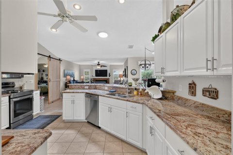 Villa ou maison à vendre à Summerfield, Floride: 3 chambres, 198.35 m2 № 2227675 - photo 24