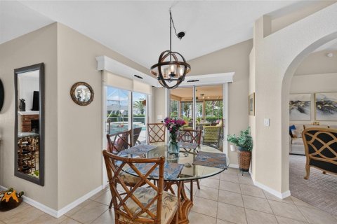 Villa ou maison à vendre à Summerfield, Floride: 3 chambres, 198.35 m2 № 2227675 - photo 19
