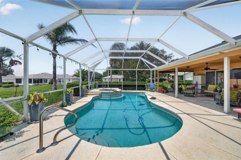 Villa ou maison à vendre à Summerfield, Floride: 3 chambres, 198.35 m2 № 2227675 - photo 2