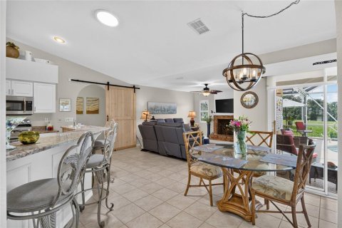 Villa ou maison à vendre à Summerfield, Floride: 3 chambres, 198.35 m2 № 2227675 - photo 14