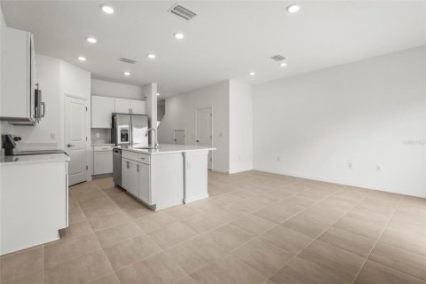 Townhouse in Sarasota, Florida 3 bedrooms, 127.55 sq.m. № 1803898 - photo 16