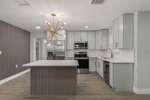 Villa ou maison à vendre à Largo, Floride: 3 chambres, 161.65 m2 № 2092735 - photo 13