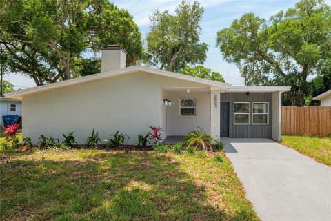 Villa ou maison à vendre à Largo, Floride: 3 chambres, 161.65 m2 № 2092735 - photo 2