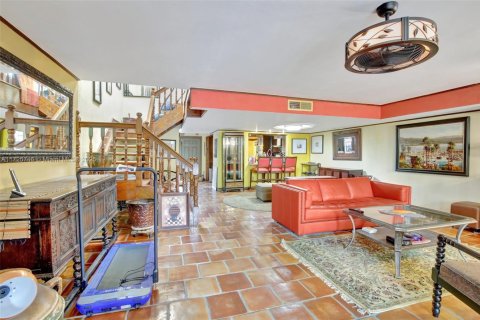Townhouse in Miami, Florida 3 bedrooms, 196.95 sq.m. № 1480866 - photo 20