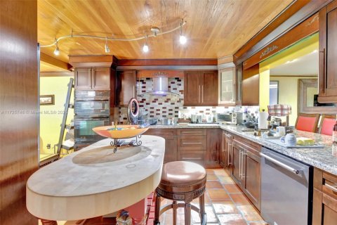 Townhouse in Miami, Florida 3 bedrooms, 196.95 sq.m. № 1480866 - photo 9