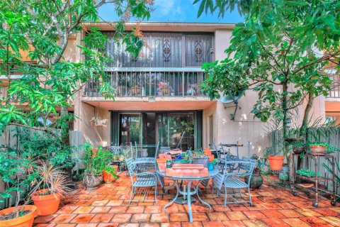 Townhouse in Miami, Florida 3 bedrooms, 196.95 sq.m. № 1480866 - photo 26