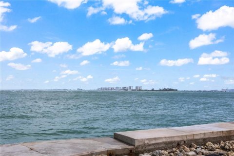 Купить кондоминиум в Сарасота, Флорида 4 комнаты, 92.72м2, № 2210114 - фото 3