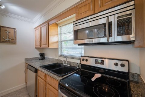 Copropriété à louer à Sarasota, Floride: 1 chambre, 69.77 m2 № 2108999 - photo 11