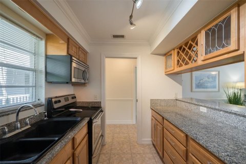 Copropriété à louer à Sarasota, Floride: 1 chambre, 69.77 m2 № 2108999 - photo 12