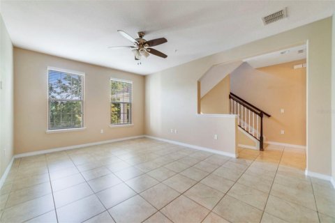Townhouse in Winter Springs, Florida 3 bedrooms, 202.9 sq.m. № 1916192 - photo 23