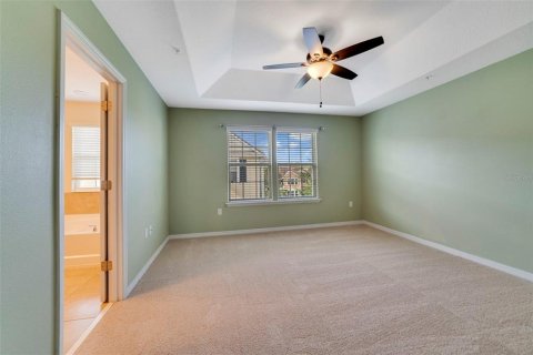 Townhouse in Winter Springs, Florida 3 bedrooms, 202.9 sq.m. № 1916192 - photo 28
