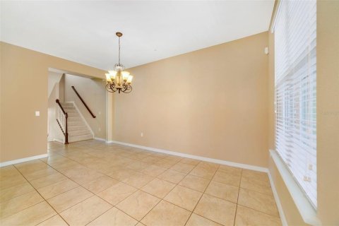Townhouse in Winter Springs, Florida 3 bedrooms, 202.9 sq.m. № 1916192 - photo 26